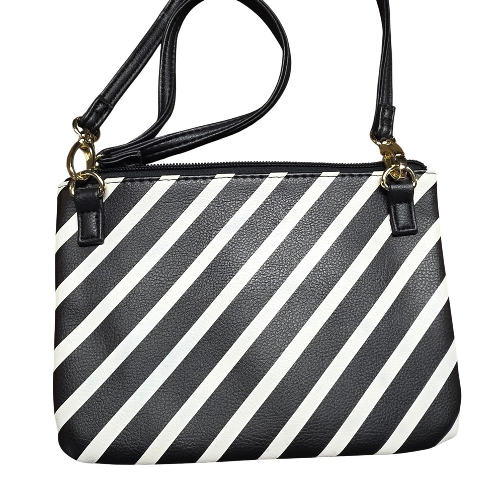 Luv Betsey by Betsey Johnson Striped Crossbody Wristlet Bag Black White Gold - Picture 6 of 8